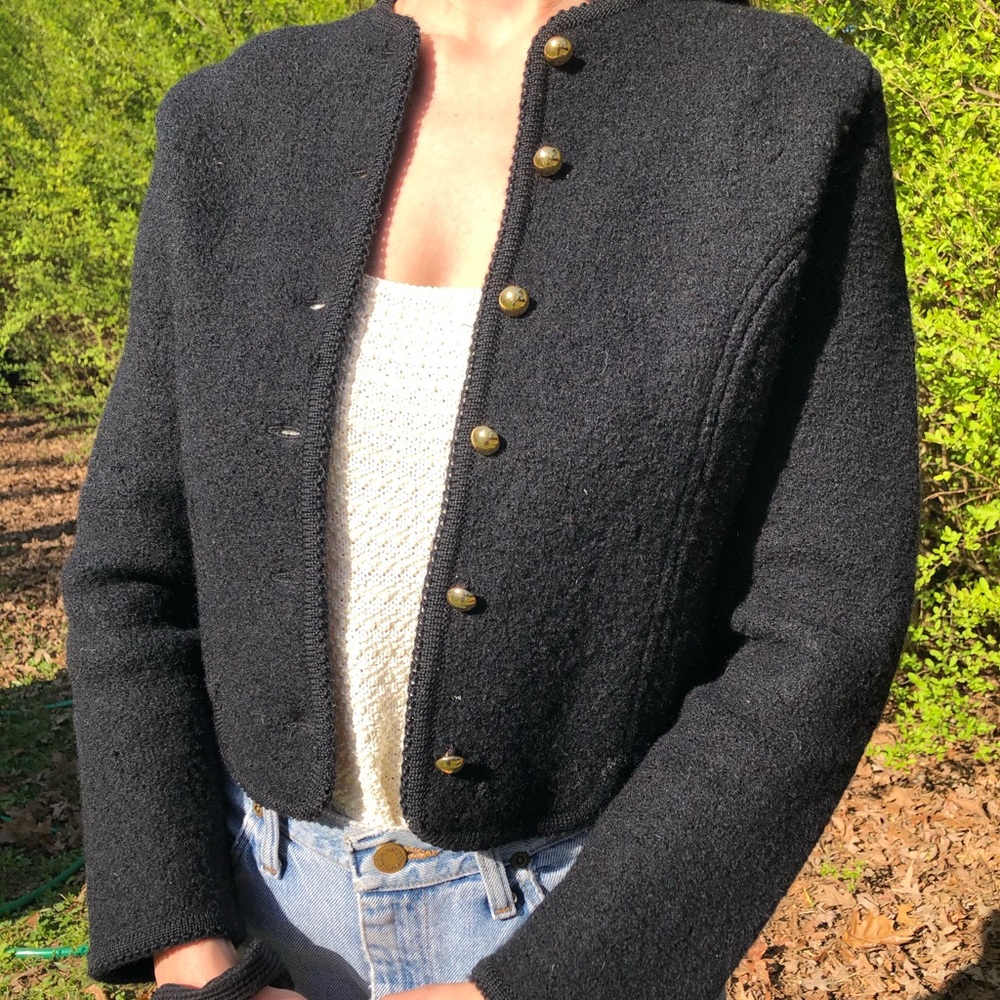 Cropped Button down Black Sweater - Picture 1 of 6